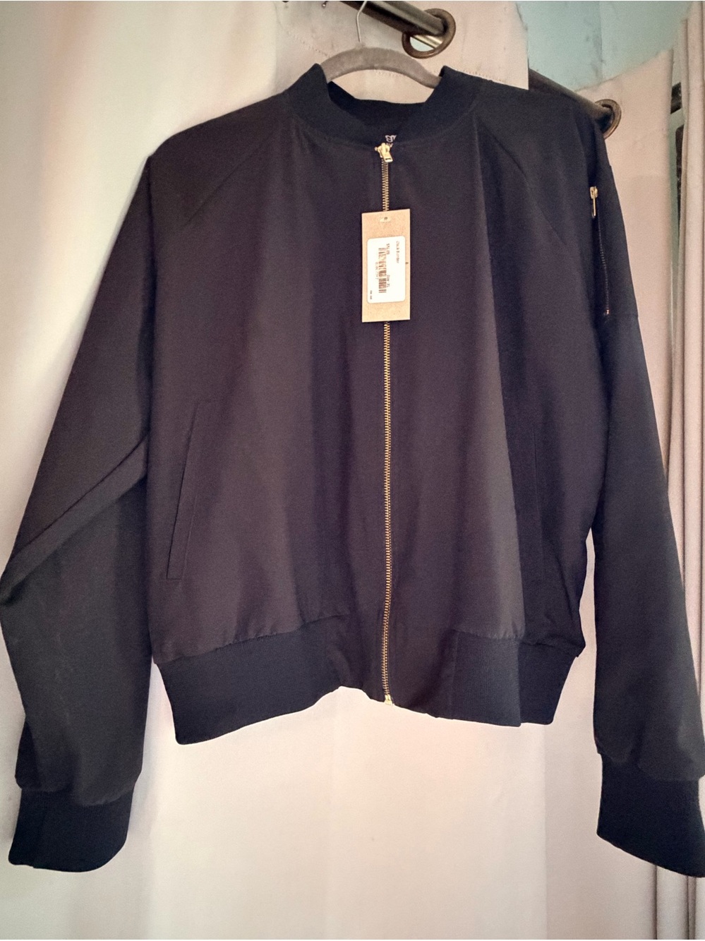 Albion Fit Black Bomber Jacket- XL NWT